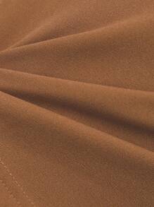 Hauture 高腰O形扣細節包覆裙短褲 - 駝色 - 查看 4