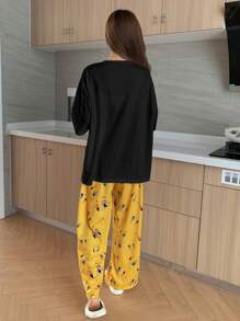 DAZY Cute Cartoon Printed Loose Casual Summer T-Shirt And Pants Pajama Set