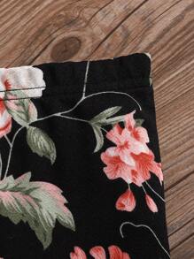 SHEIN Leap Crew Cute Knitted Butterfly Pattern Short Sleeve T-Shirt And Floral Printed Pants Set For Baby Girls - White - View 5