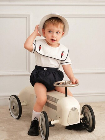 Souflis Souflis 嬰兒男童2入組彩色綉花領印花上衣和短褲套裝，春季/夏季，優雅法式復古風格