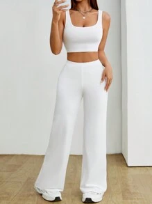 SHEIN PETITE Krótki podkoszulek w jednolitym kolorze i spodnie z prostymi nogawkami