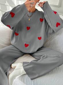 SHEIN Cottnline Conjunto de dos piezas de suéter de cuello redondo con patrón de corazón y pantalones para mujer - Gris Claro - Ver 4