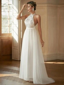 Halter Neck Contrast Sequin Mesh Wedding Dress - White - View 4