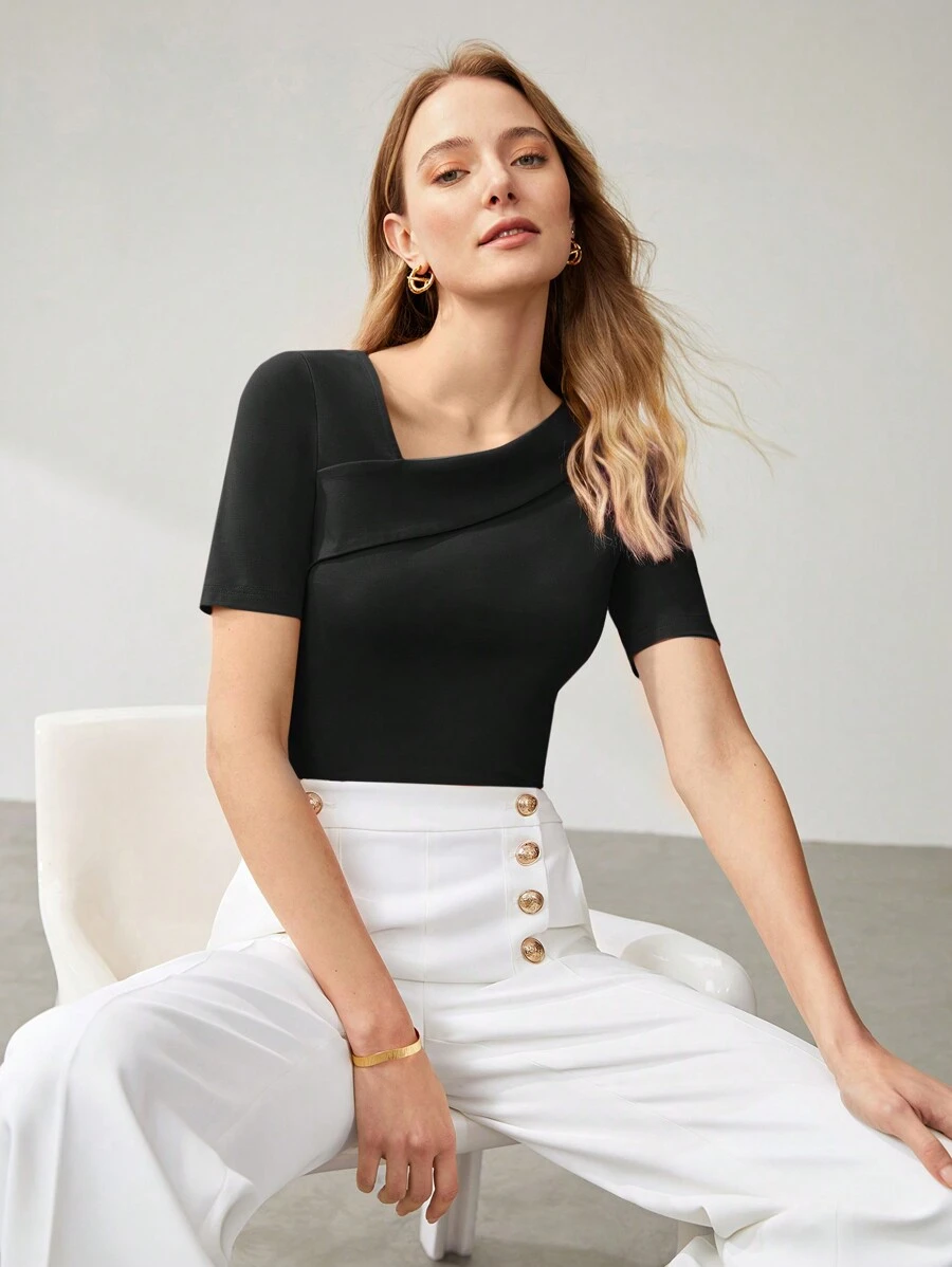 MOTF PREMIUM Camiseta ajustada sólida con cuello asimétrico - Negro - Ver 1