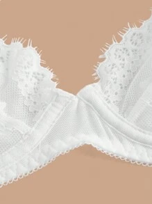 SHEIN Contrast Lace Underwire Bra Lingerie - White - View 4