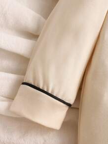 SHEIN 嬰兒女童針織柔軟舒適衫領連體褲，帶熊圖案和按扣設計的長袖居家裝 - 杏色 - 查看 3