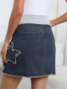 SHEIN Maternity Summer Casual High Waist Denim Skirt With Colorblock Design, Fringe Hem And Star Shapes - Dark Wash - View 2