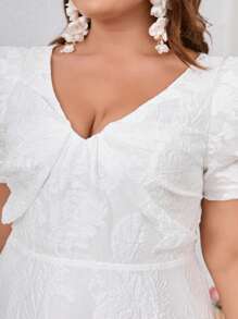 SHEIN Belle Plus Size Organza Burnt Flower Fabric Princess Bubble Sleeve Grab Pleated Deep V Neck A Swing Simple White Short Wedding Dress Cocktail Party Giveaway  Gowns