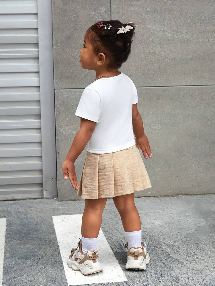 Baby Girl Casual Fashionable Holiday Style Colorblock Short Sleeve Top And Pleated Skirt Set