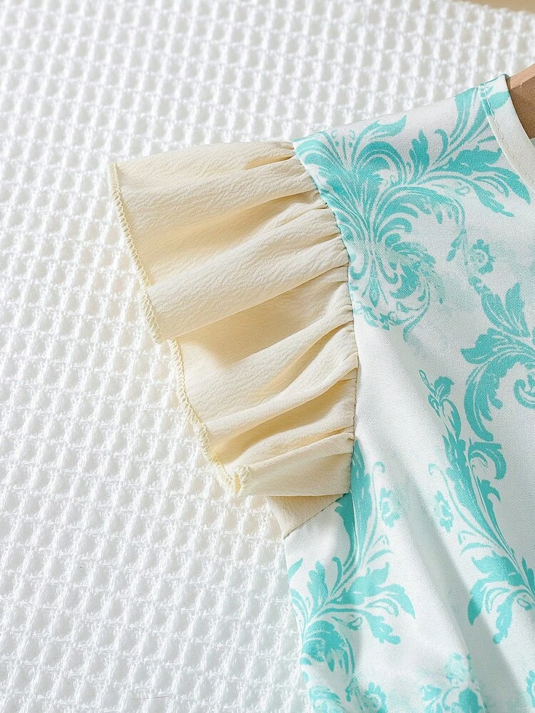 女の子の結婚式のパーティードレス、フリルスリーブ付き、カラーブロックデザイン、カントリーフラワープリント、リボンタイ 薄手の夏用