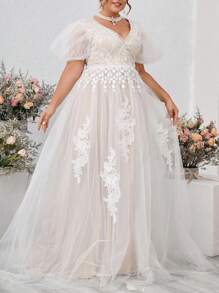 SHEIN Belle Plus Size Heavy Manual Positioning Lace See-Through Sense Of Court Style A Pendulum Princess Style Elegant Bridal Wedding Dresses