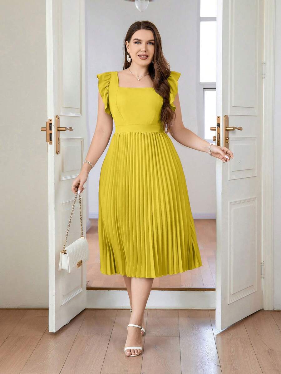 SHEIN Privé Summer Plus Size Elegant And Intellectual Commuting Pleated Midi Dress With Ruffle Sleeves, Saint Patrick's Day/Clover/Shamrock Printed, For Women - Yellow - View 1