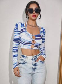 Zolique Women's Striped Printed Hollow Out Long Sleeve Slim Sexy Crop Top For Spring And Summer - Blue and White - View 5