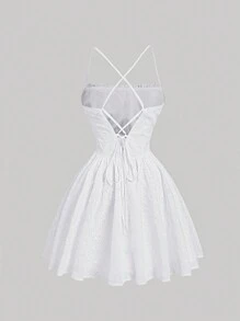 SHEIN MOD Robe courte blanche en coton brodé avec dos plissé et découvert pour femme en été