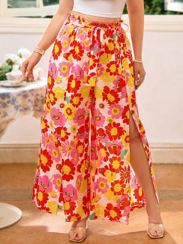 Dreamara Plus Size Women White Solid Color Tank Top And High Slit Red Floral Beach Vacation Style Wide Leg Pants Set With Waist Tie Bowknot, Summer Two Pieces Casual Outfits