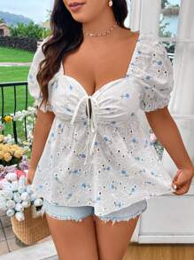 Flirla Plus Size Short Sleeve Hollow Out Printed Casual Shirt With Sweetheart Neck - Blue and White - View 5