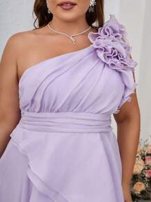 SHEIN Belle Plus Size Light Purple Oblique Shoulder Asymmetric Ruffle Hem Dress With 3D Flower Embellishments, Perfect For Back-To-School Season, Elegant Evening Party, Prom And Graduation Ceremony