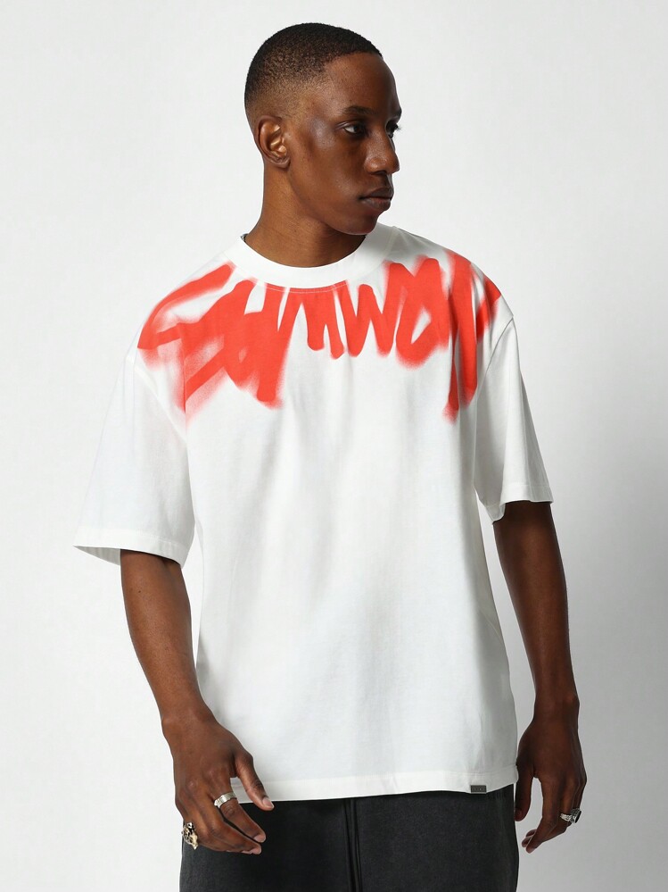 A&M تيشيرت برسم جرافيتي على الرقبة