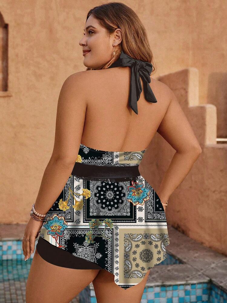 Plus Size Summer Beach Patchwork Printed Halter Top & Solid Color Tankini Set With Flounced Briefs