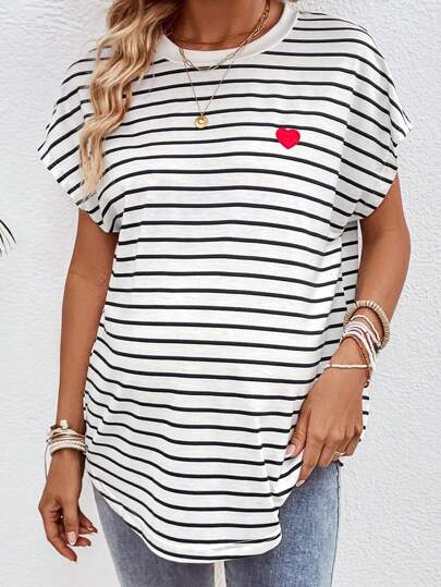 SHEIN Zwangerschapszomer met hartgestreepte print, losse vleermuismouw, casual T-shirt met korte mouwen en ronde hals