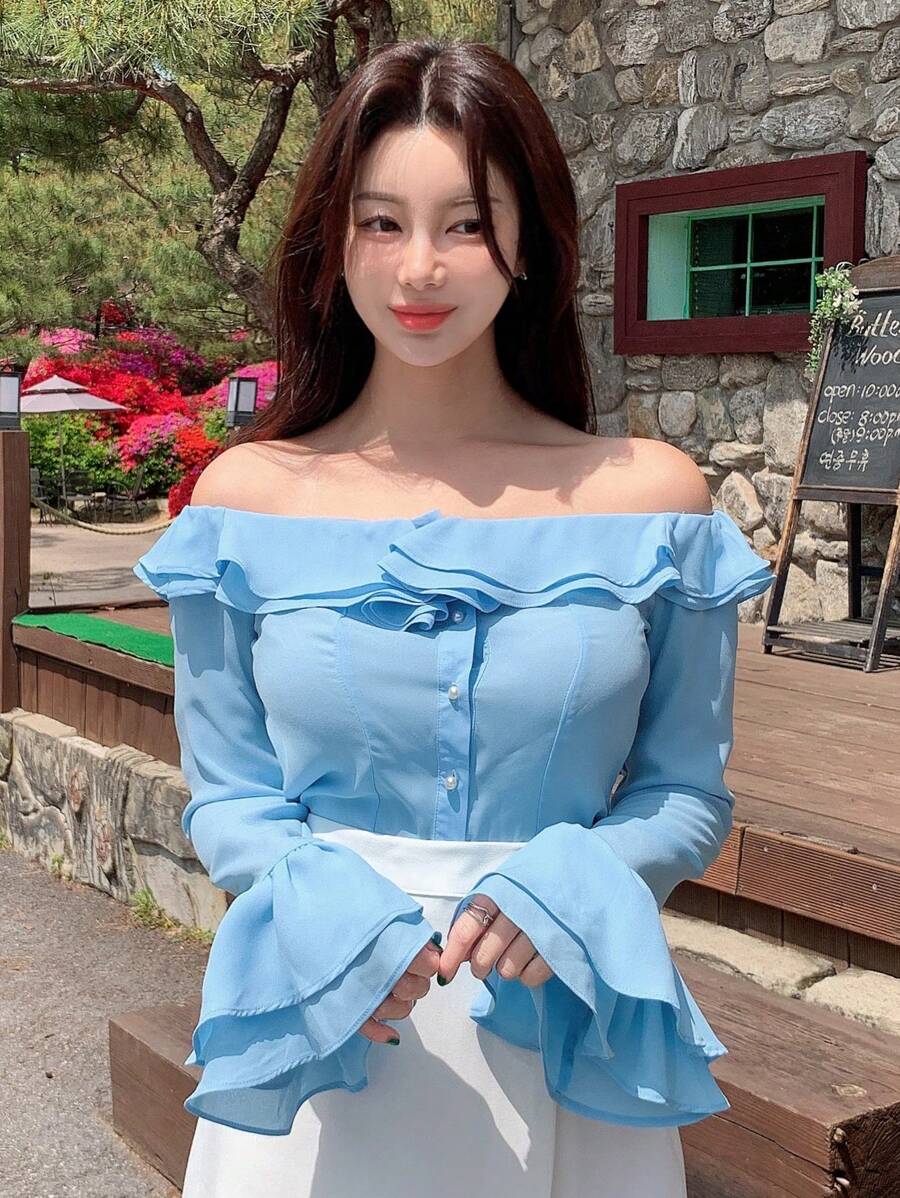 DAZY Women's Elegant Solid Color Off Shoulder Ruffle Hem Flare Sleeve Shirt, Spring/Summer Long Sleeve Top