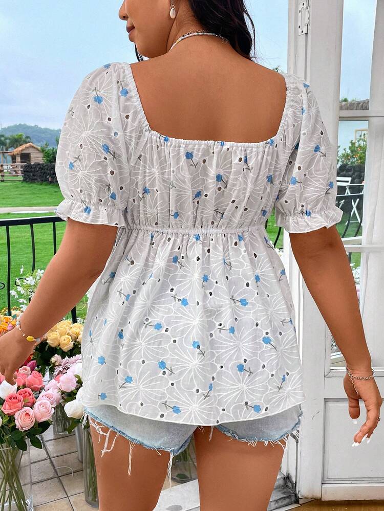 Plus Size Short Sleeve Hollow Out Printed Casual Shirt With Sweetheart Neck
