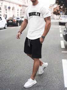 RueChic Camiseta regular com estampa de letras masculinas de algodão e short de duas peças