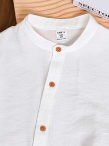 SHEIN Tween Boy Two-Piece Set Of Striped Short-Sleeved Shirt With Slanting Placket And Shorts