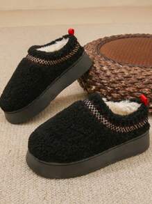 女士時尚短靴，2024年冬季新品，圓頭厚底平台仿短毛絨雪地靴，增高防滑鞋跟，保暖舒適，皮革和針織一體化設計