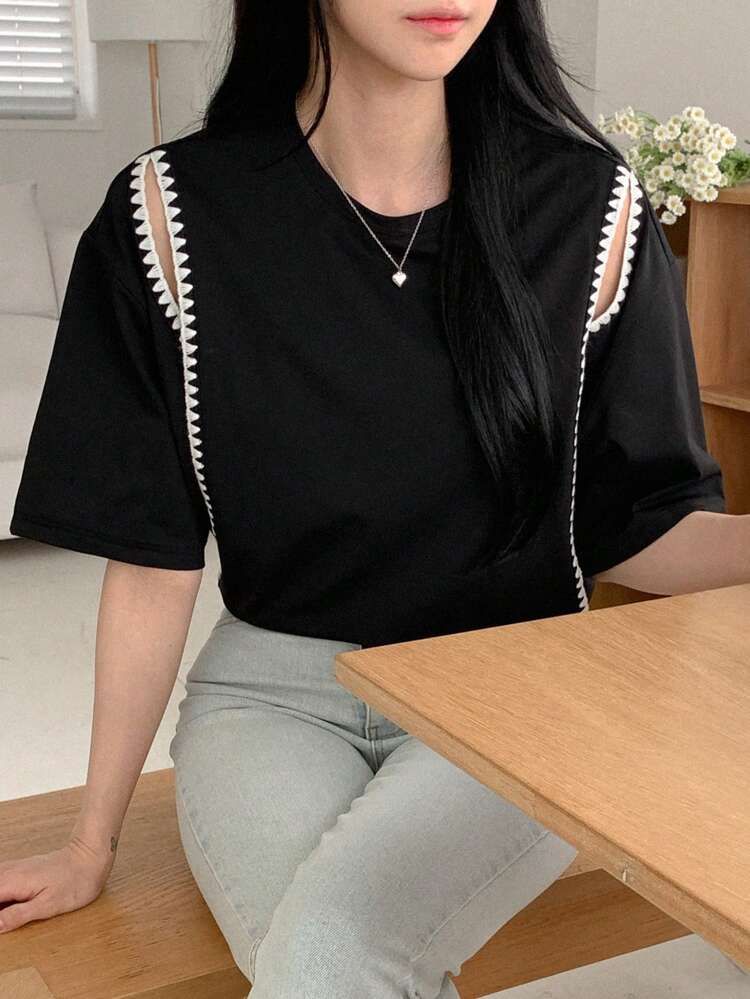 Women's Summer Round Neck Shoulder Hollow Loose Casual T-Shirt