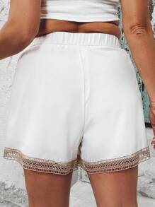 SHEIN VCAY Plus Size Vacation White Buttoned Lace Trim Women's Shorts - White - View 2