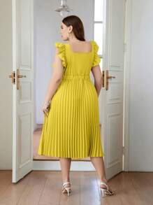 SHEIN Privé Summer Plus Size Elegant And Intellectual Commuting Pleated Midi Dress With Ruffle Sleeves, Saint Patrick's Day/Clover/Shamrock Printed, For Women - Yellow - View 2