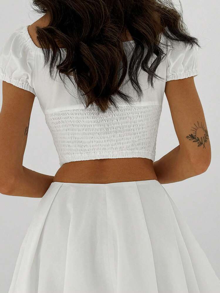 Women's Crop Sleeve Square-Necked Puff Sleeve Crop White Shirt For A Romantic Date