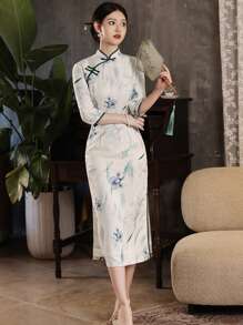 Women's Floral Print Stand Collar Button Front 3/4 Sleeve Fitted Elegant Qipao Dress, Summer - Lime Green - View 1