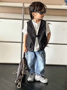 SHEIN Genkimix Kids 3入組男童休閒街頭風格背心、口袋帶扣牛仔褲及純色圓領T恤，適用於春夏季節，日常穿著、學校和戶外活動以及時髦打扮 - 彩色 - 查看 3