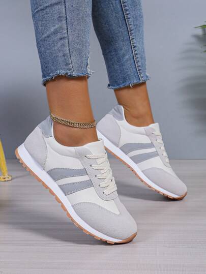 2025秋季女款运动鞋女户外拼色系带舒适圆头夜光增高防滑透气运动鞋