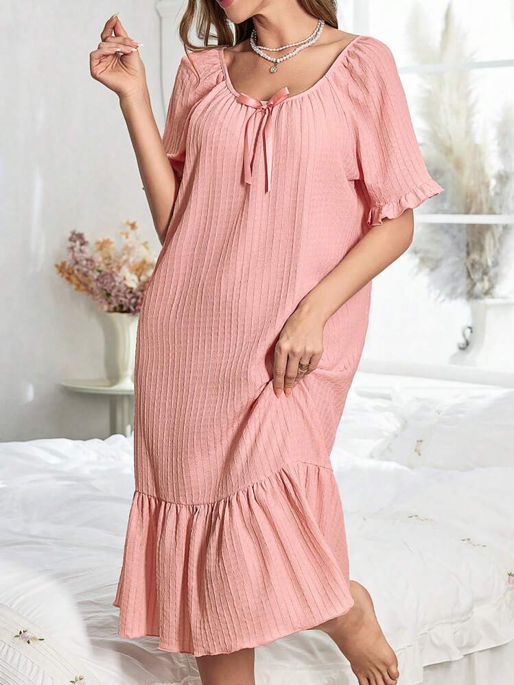 Vestido de dormir suelto de dama de unicolor con jacquard y acabado con volantes - Rosa - Añade 3