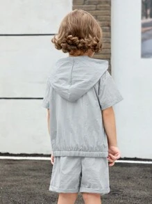 SHEIN 2pcs Young Boy Quick Dry Fabric Hooded Jacket & Shorts Set, Suitable For Summer Play - Multicolor - View 2