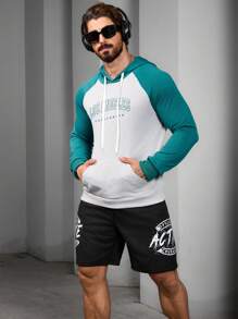 Manfinity Sport Corelite Boyfriend Style Men's Fashionable Slim Fit Printed Hooded Sports Sweatshirt Boyfriend Style Men Sweatshirt