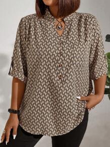 EMERY ROSE Plus Size Women's Geometric Printed Roll-Up Sleeve Shirt