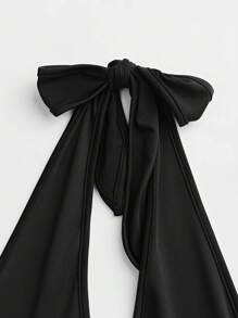 SHEIN Unity ملابس علوية صيف المرأة بقصة مقلوبة الألوان، عميقة الياقة V، ملابس علوية صدرية جذابة على العنق