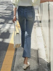 DAZY Women's Fashionable And Versatile Flared Jeans With Pockets