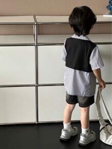 SHEIN 男童休閒韓版條紋2合1襯衫及牛仔短褲，適合逛街和戶外活動 - 白色 - 查看 2