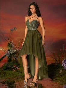 Vestido de noche verde con malla de cuentas para mujer, alargando las piernas