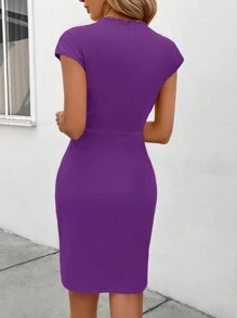 SHEIN Clasi Damen Einfarbige Simple Style V-Ausschnitt Tägliches Kleid