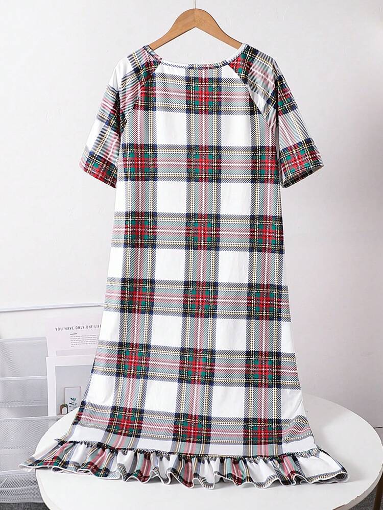 Women's Fashionable Plaid Short-Sleeved Sleepwear Dress