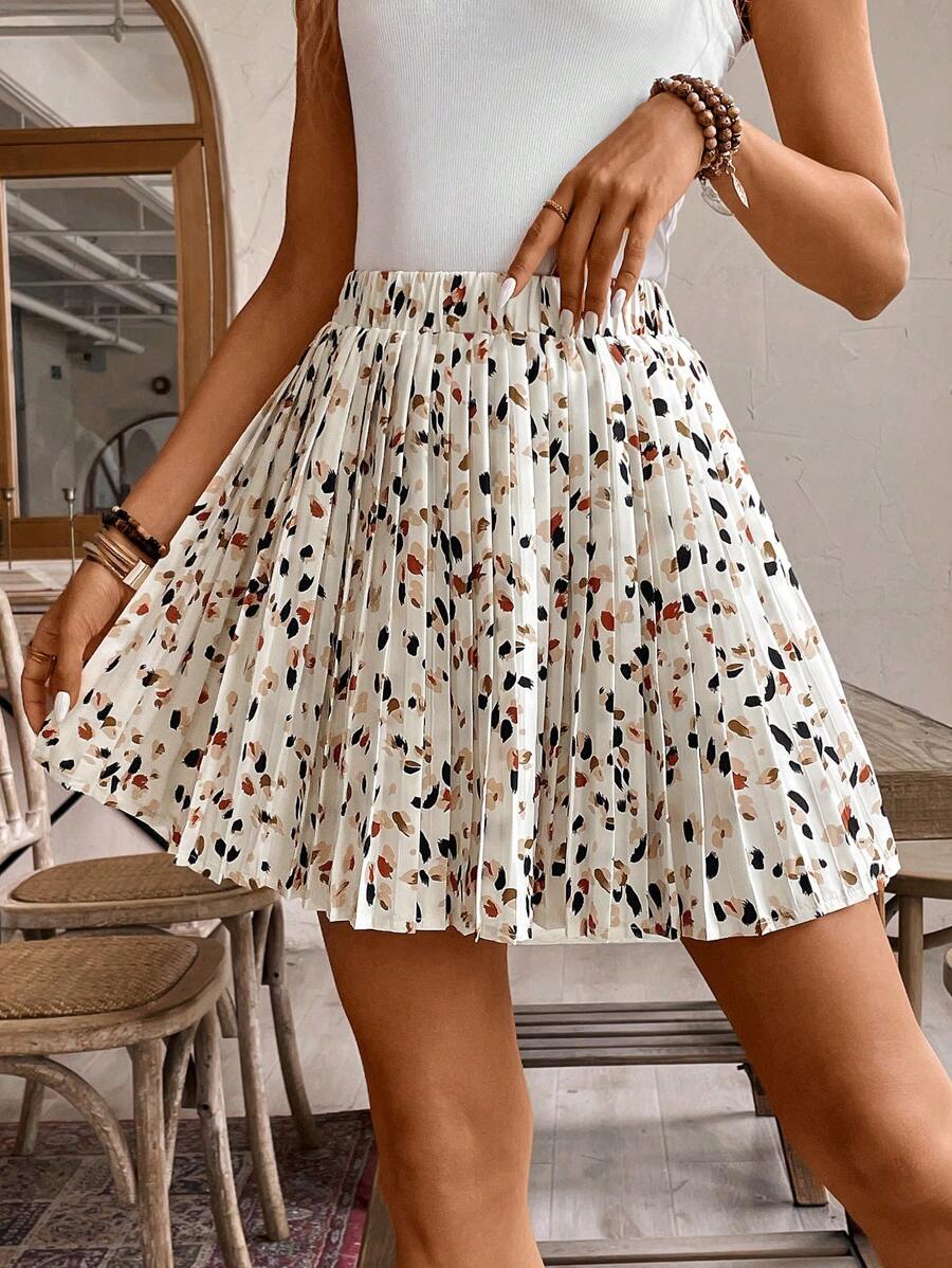 SHEIN Frenchy Women's Summer Pleated Texture Skirt,Teacher Clothes,4th Of July Outfits,Business Casual Women,Wedding Skirt,Back To School Outfits,Old Money Style, Bridgerton Summer,Beach Women Skirt Winter - Multicolor - View 1