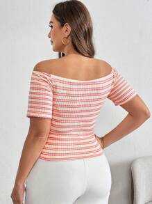 SHEIN Essnce Plus Size Nữ Xuân Hè Mới Thời Trang Kỳ Nghỉ Một Vai Sọc Ngắn Tay Bó Sát Áo Thun - Hồng - Xem 2