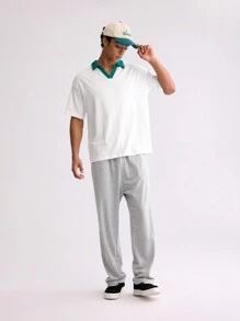 Forever 21 Men's Relaxed Polo Shirt With Contrast Collar In White