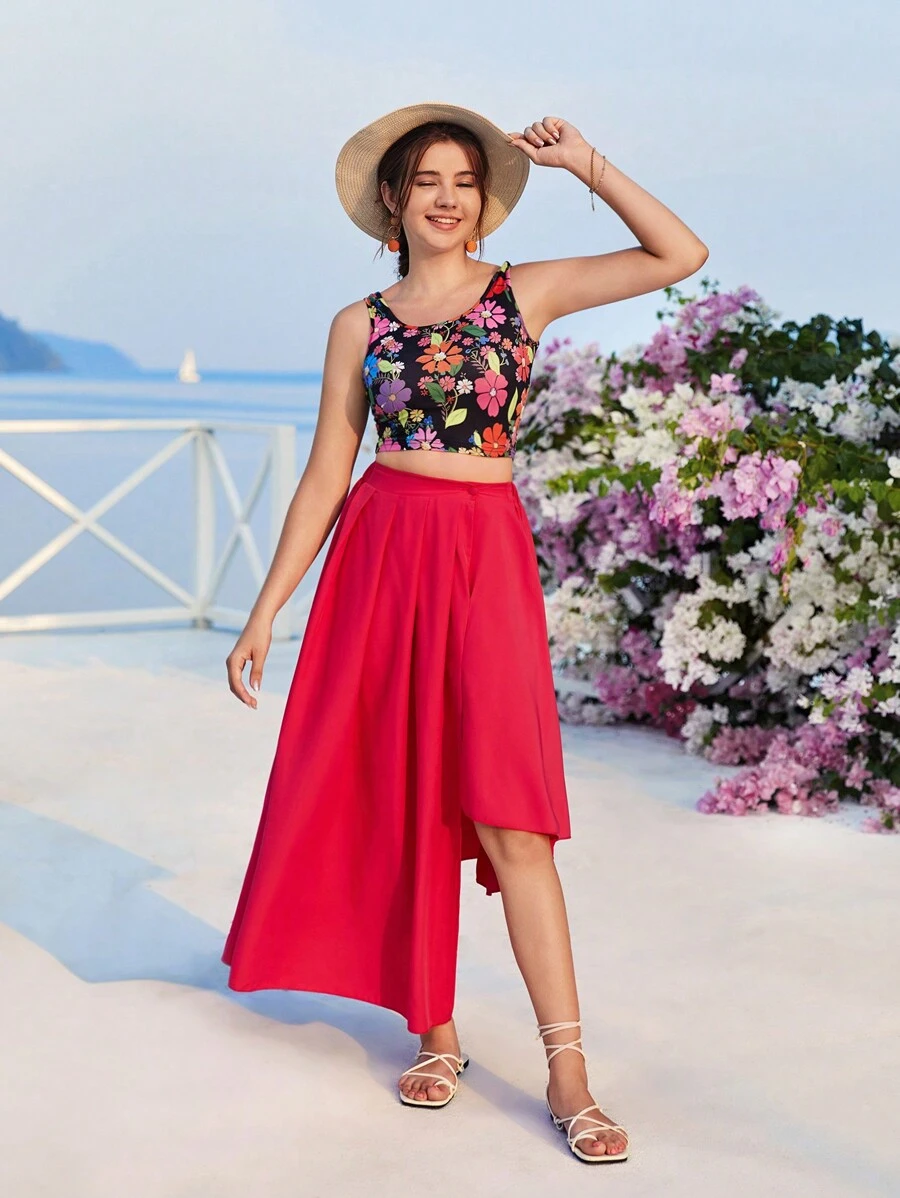 Teenager Mädchen elegantes Set aus Blumen bedrucktem Trägertop und asymmetrischem Saum Rock, Sommer